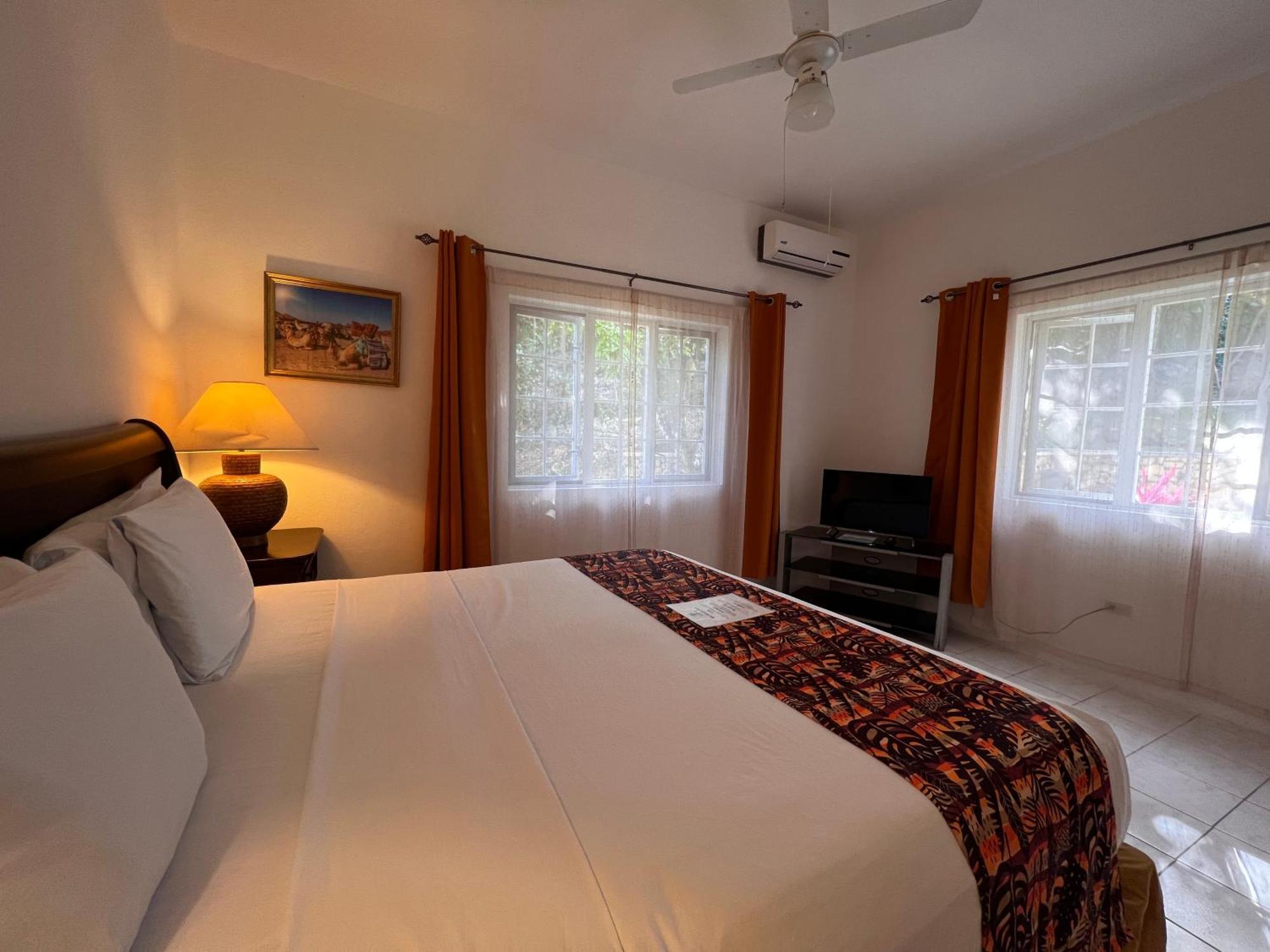 All Nations Guest House Port Antonio Esterno foto