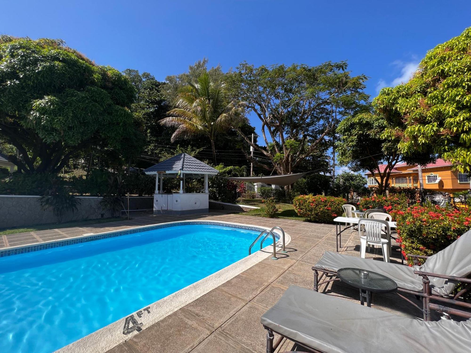All Nations Guest House Port Antonio Esterno foto