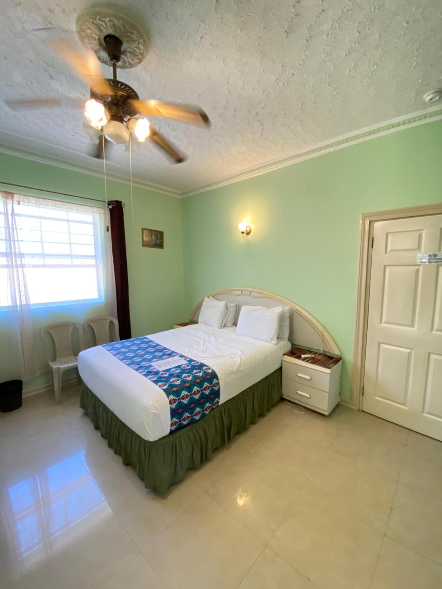 All Nations Guest House Port Antonio Esterno foto