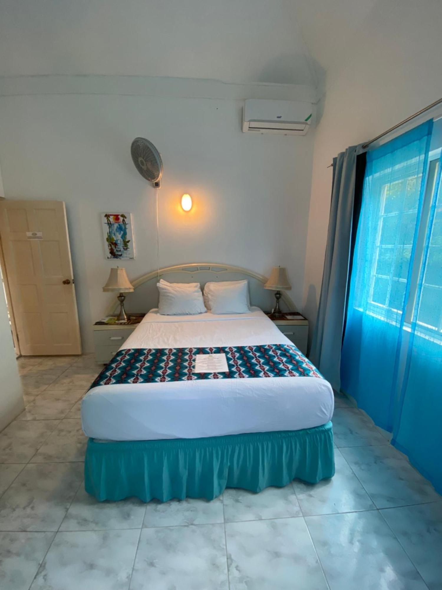 All Nations Guest House Port Antonio Esterno foto